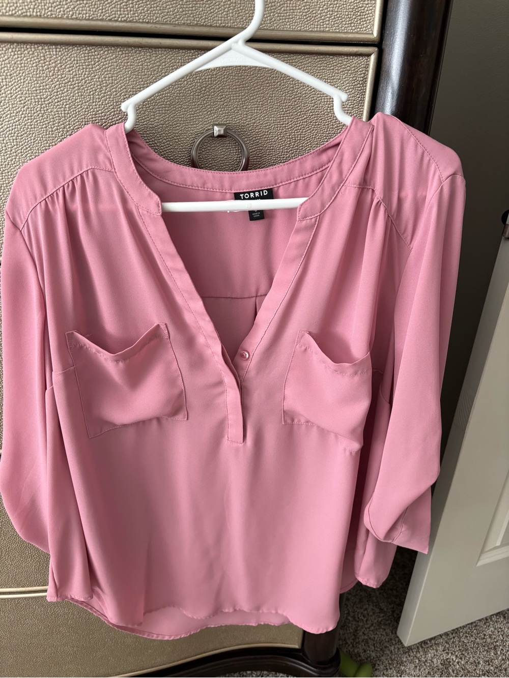 torrid Dusty Rose V-Neck Pullover Blouse